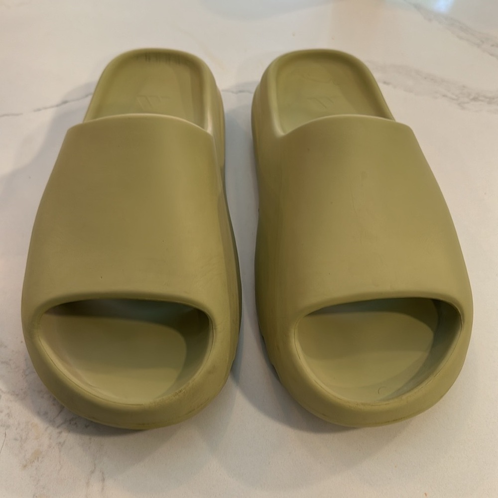 Yeezy Slides